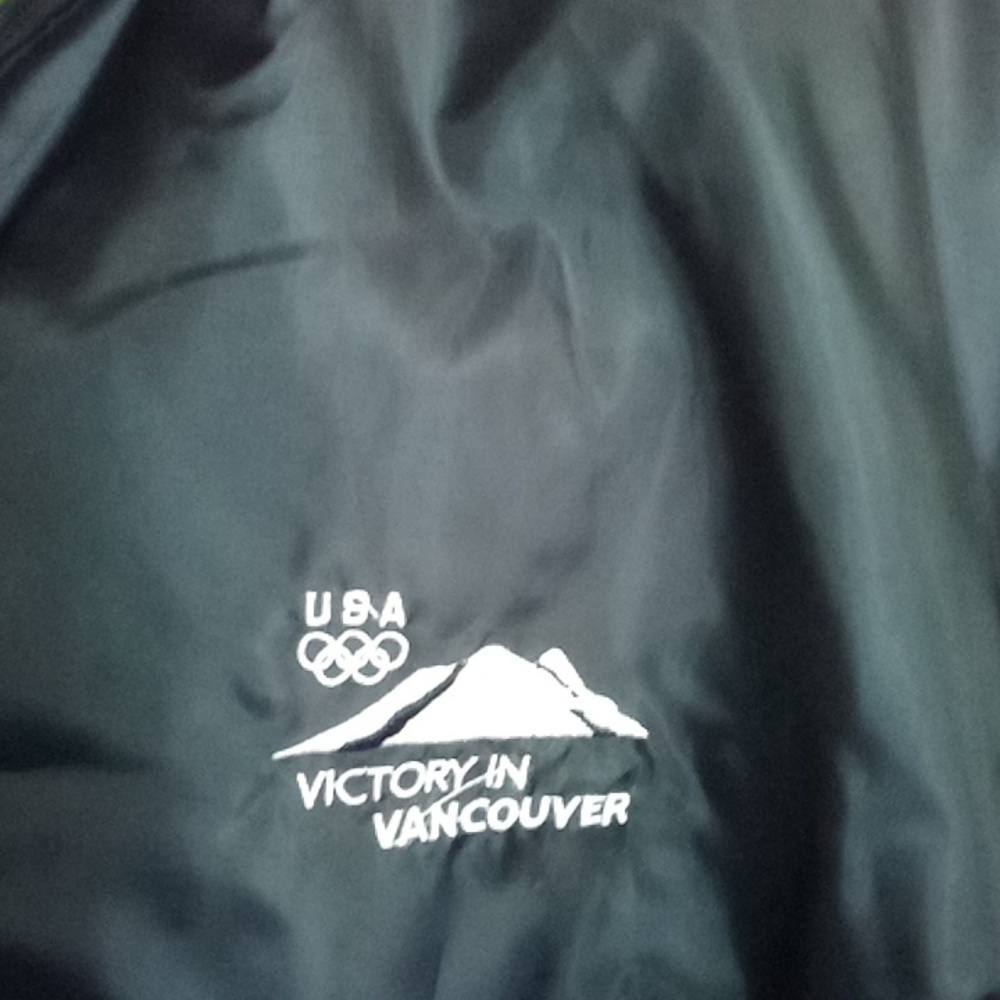 Windbreaker jacket - Picture 2 of 3